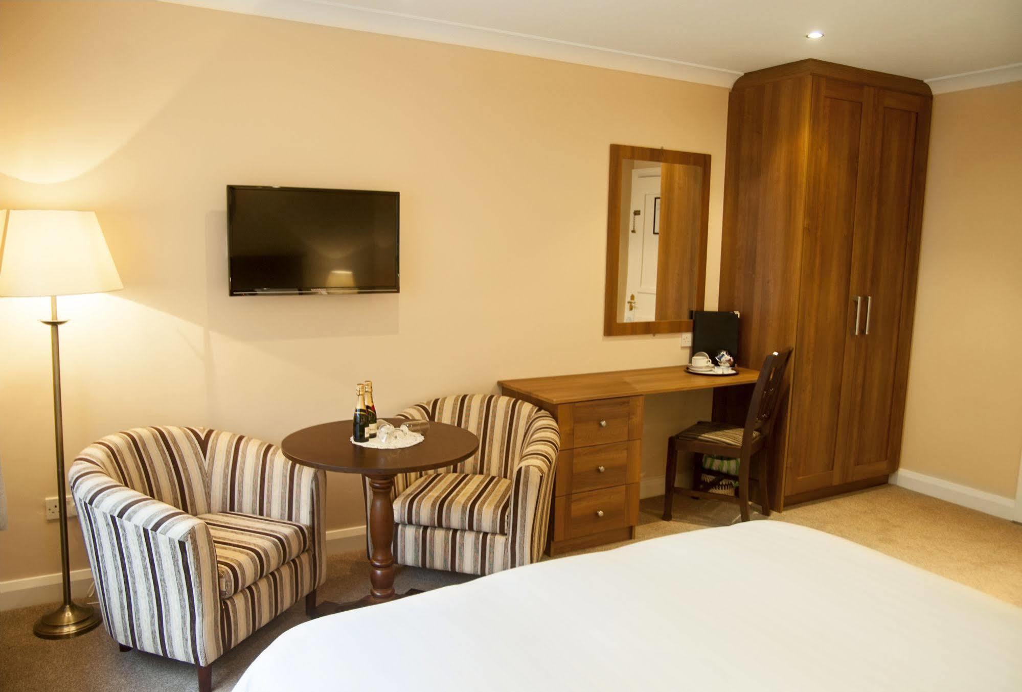 شقة Hillview Self Catering Lusk المظهر الخارجي الصورة
