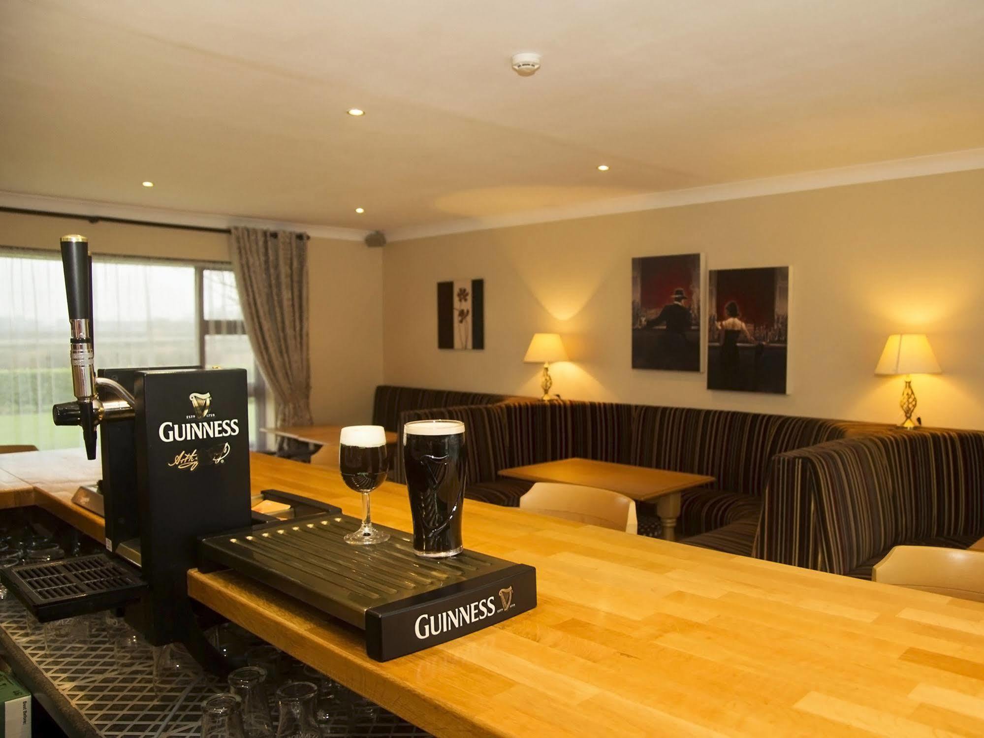 شقة Hillview Self Catering Lusk المظهر الخارجي الصورة